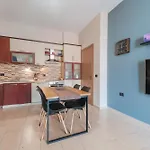 Apartment At New Bazar ! Tirana