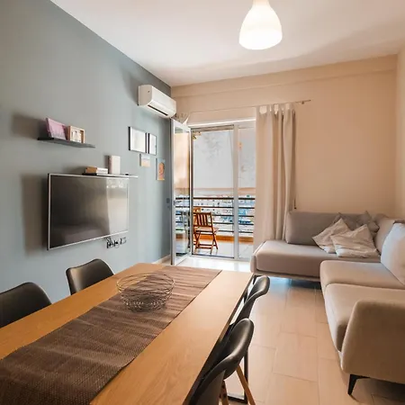 Apartament At New Bazar ! *